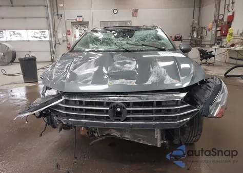 2021 Volkswagen Jetta 1.4T R-Line/1.4T S/1.4T Se from USA, damaged, VIN 3VWC57BU4MM005645